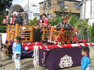 2016.10大塚神社お祭り.jpg
