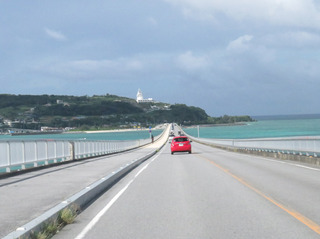 古宇利島への橋.jpg